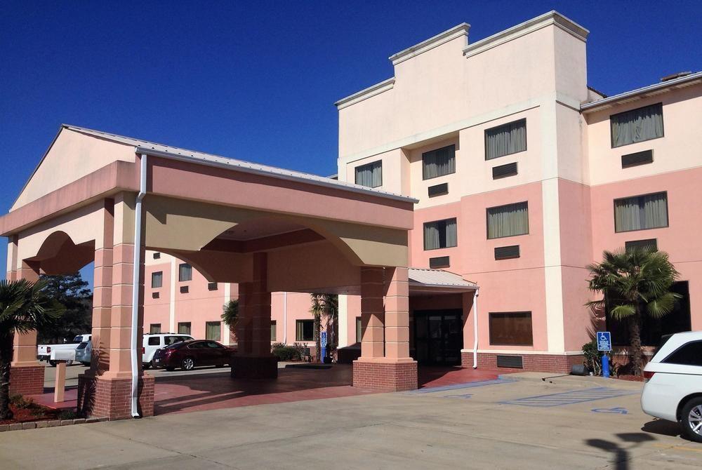 Hotel Baymont By Wyndham Mccomb Esterno foto