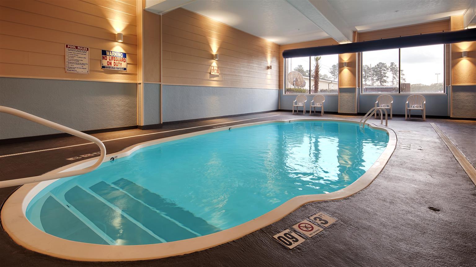 Hotel Baymont By Wyndham Mccomb Esterno foto